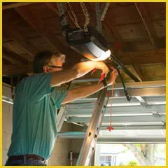 Garage Doors Store Repairs Houston, TX 713-292-1452 - side-opener-08m